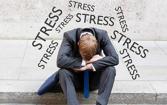 Bạn đang bị căng thẳng quá mức? Đây là 7 chiến lược hiệu quả giúp bình ổn tâm lý và tập trung trở lại - Ảnh 2.
