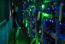 Việc đào bitcoin tốn năng lượng và tạo ra rất nhiều khí thải, nó đang làm chậm đi quá trình phát triển của nhân loại