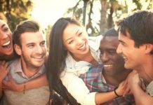 Nhiều tiền là thế nhưng vì sao người Mỹ lại không hề dùng nhà và xe đo lường thành công?